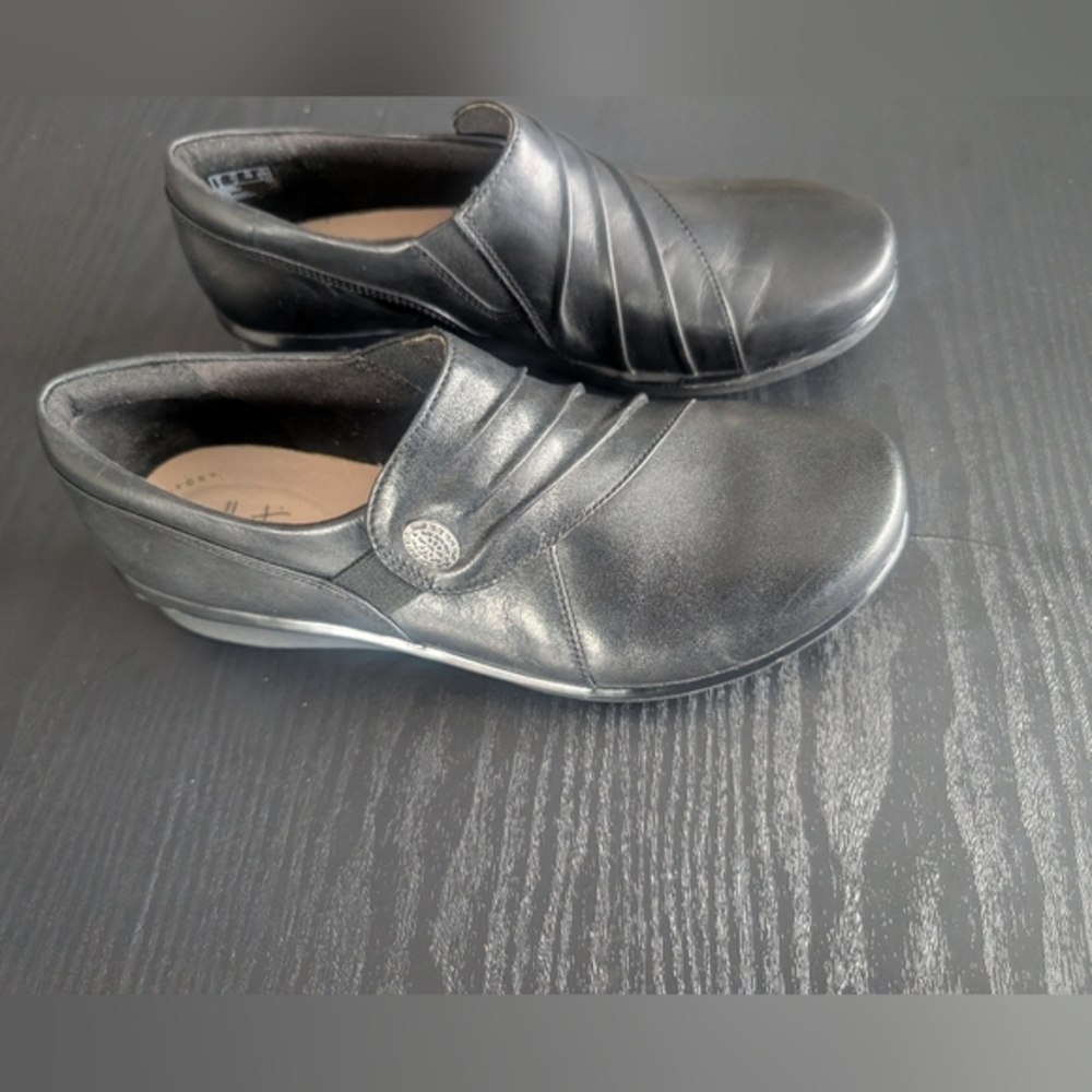 Clarks Hope Roxanne Black Leather Slip-On Shoes Women's 7.5 W Comfort Ortholite